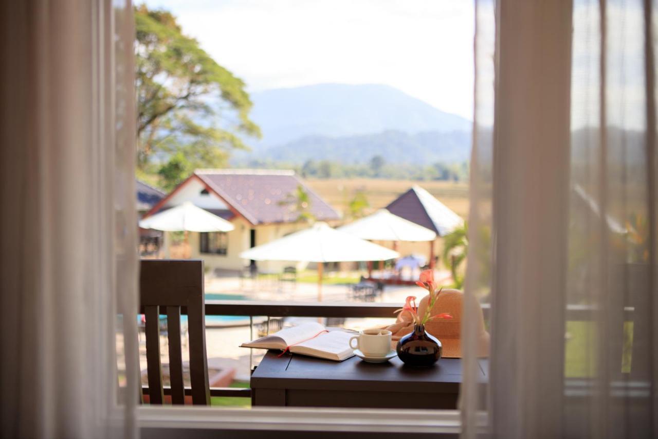 Sansan Resort Vang Vieng Esterno foto