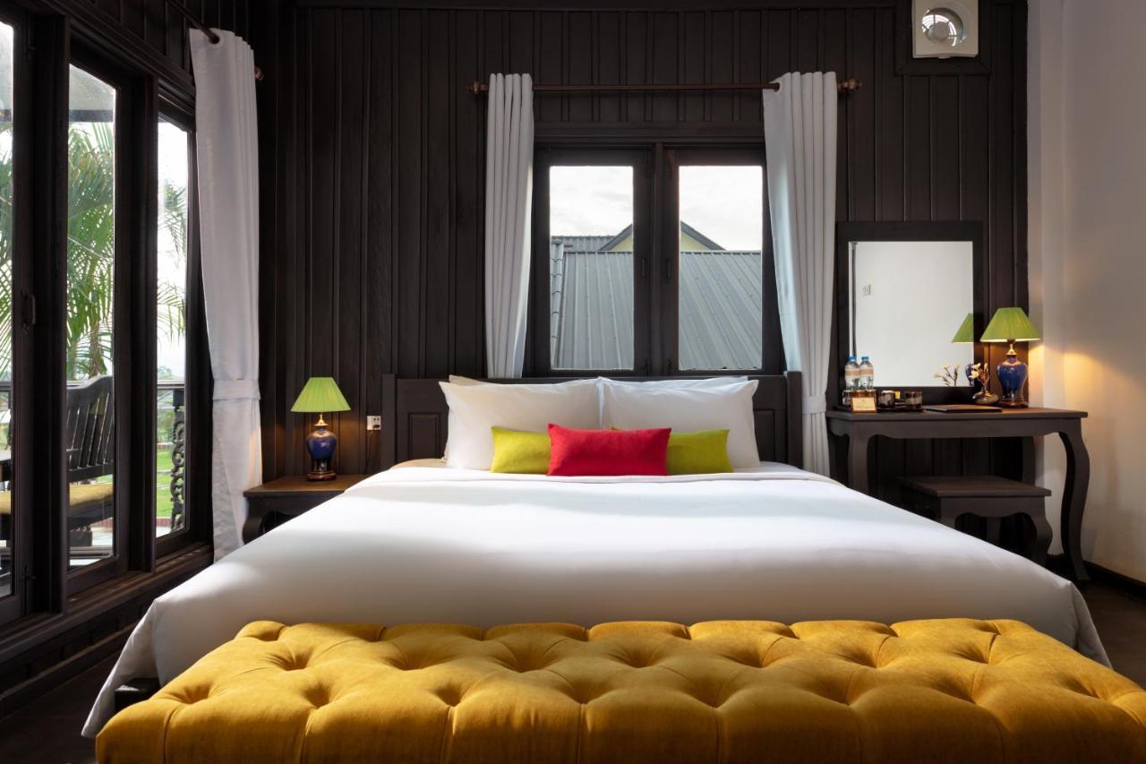 Sansan Resort Vang Vieng Esterno foto